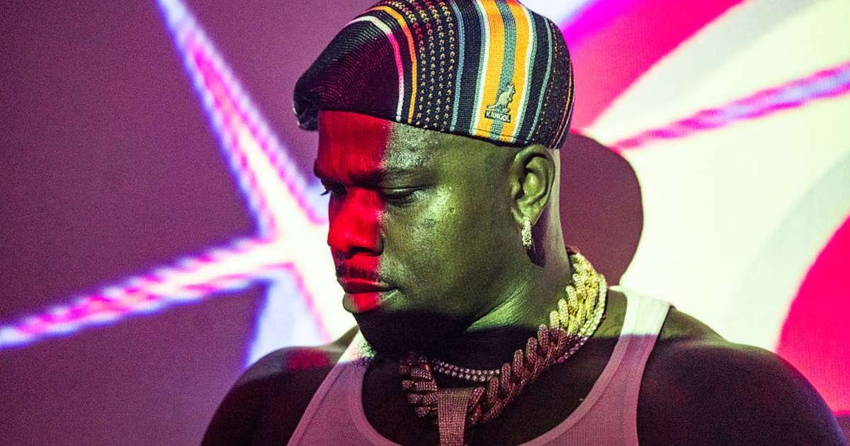 DaBaby revela queda drástica em cachê após polêmica homofóbica DaBaby revela queda drástica em cachê após polêmica homofóbica