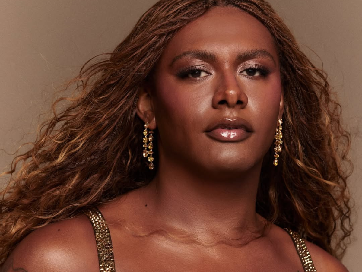 Liniker se recusa a cantar e gera polêmica nas redes sociais Liniker se recusa a cantar e gera polêmica nas redes sociais