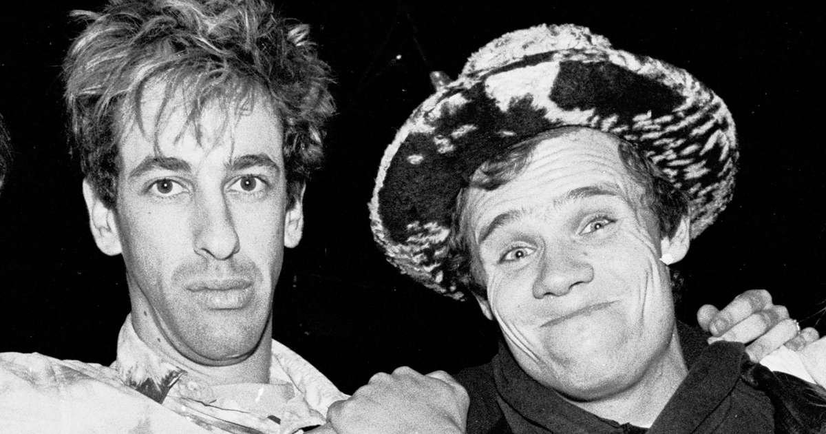 A Lembrança de Hillel Slovak no Red Hot Chili Peppers A Lembrança de Hillel Slovak no Red Hot Chili Peppers