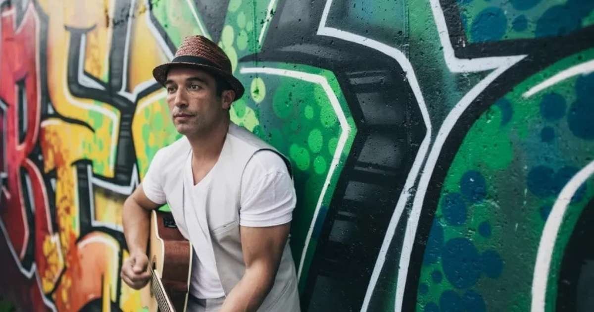 Músico admite ter usado IA para burlar streaming e lucrar mais de R$40 milhões Músico admite ter usado IA para burlar streaming e lucrar mais de R$40 milhões