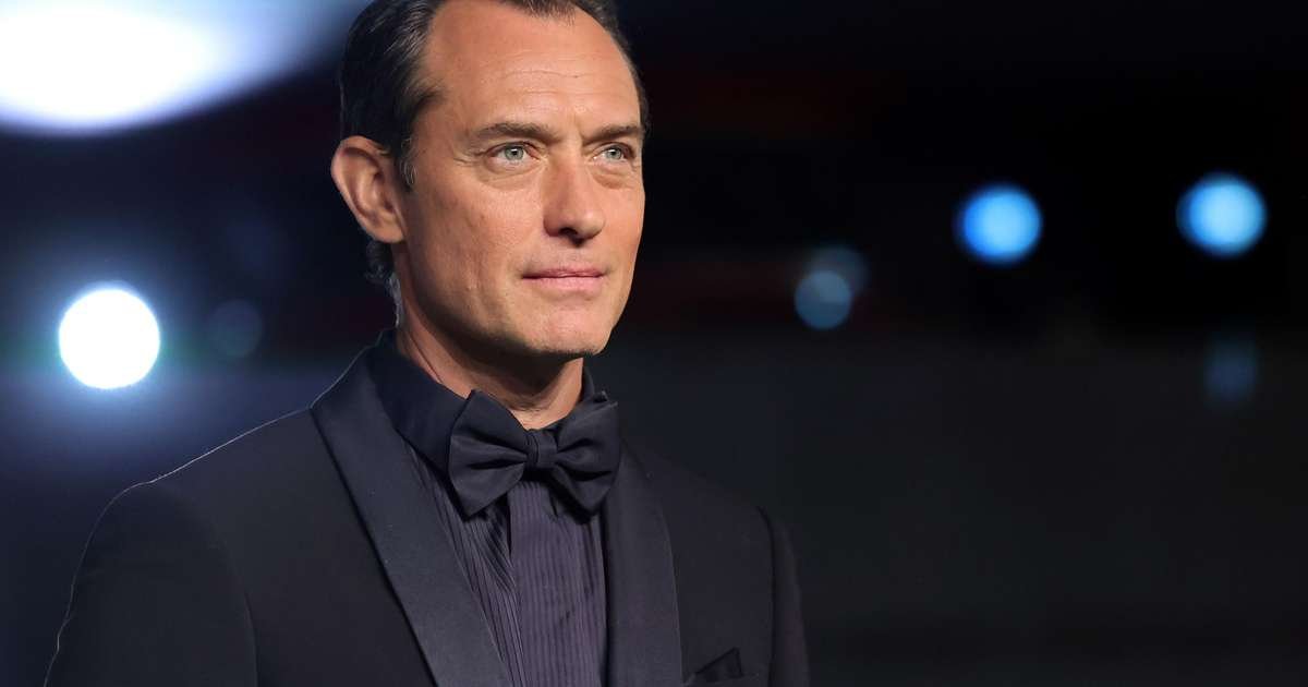 Enteada de Jorginho Ignorada por Chappell Roan é Filha Biológica do Ator Jude Law