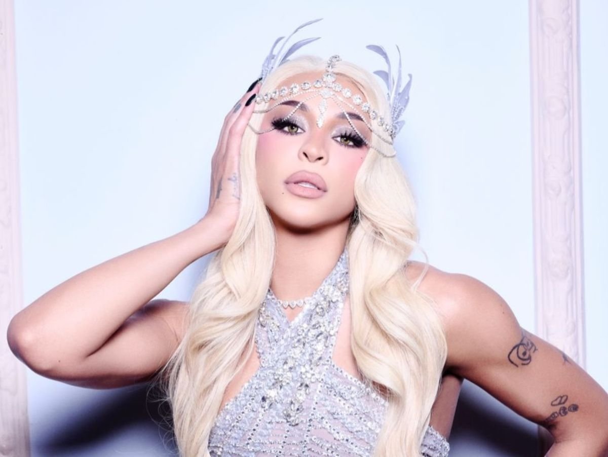 Pabllo Vittar Lança Turnê de 10 Anos no Hopi Pride com Cupons Exclusivos do POPline Pabllo Vittar Lança Turnê de 10 Anos no Hopi Pride com Cupons Exclusivos do POPline