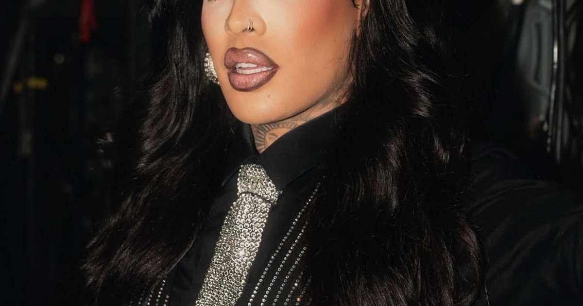 Gloria Groove Celebra 10 Anos de Carreira com Show Gratuito no Rio de Janeiro