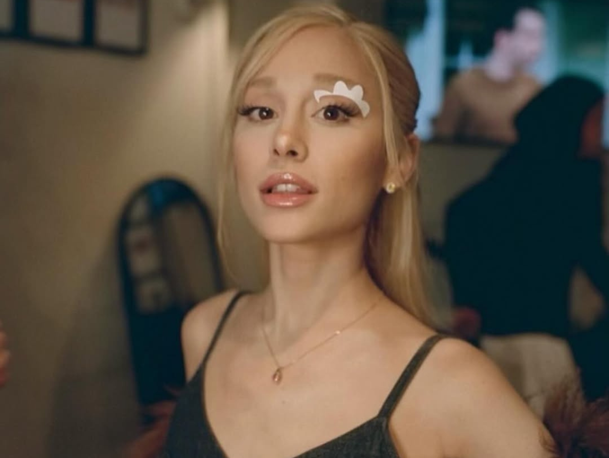 Ariana Grande Revela Detalhes do seu Novo Álbum AG8 Ariana Grande Revela Detalhes do seu Novo Álbum AG8