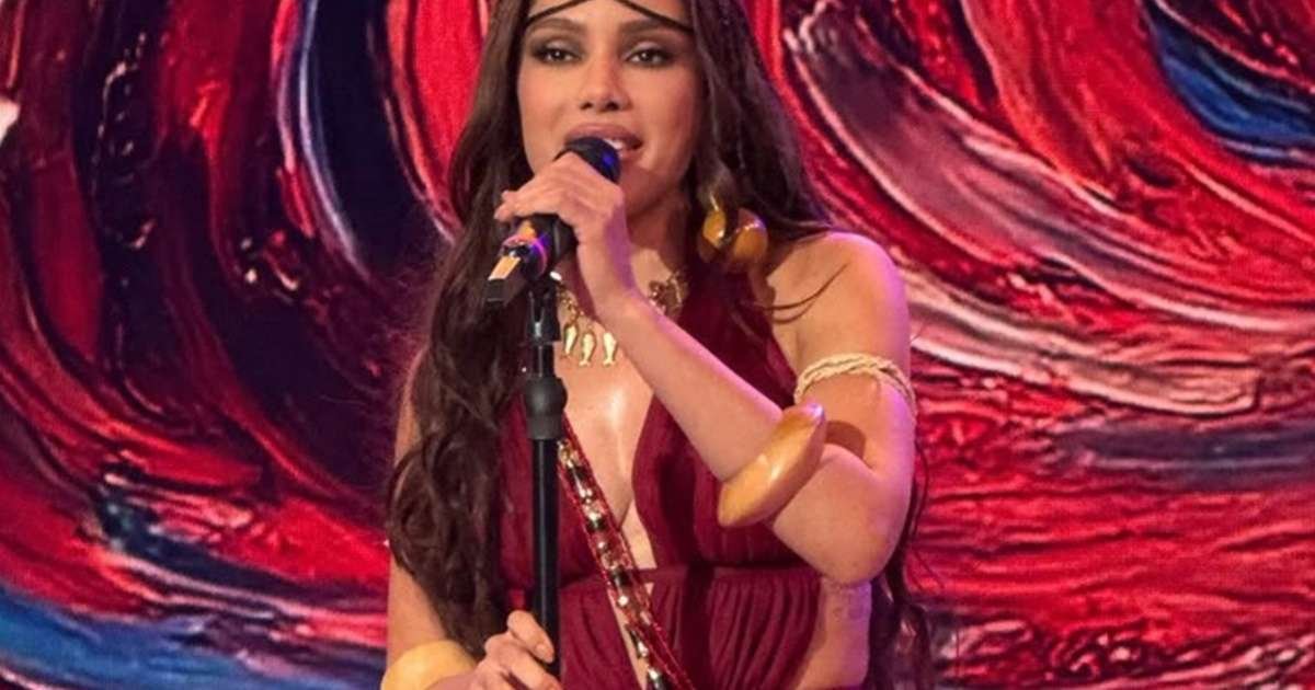 Ouça e veja letra de ‘CHOKA CHOKA’, música de Anitta e Shakira