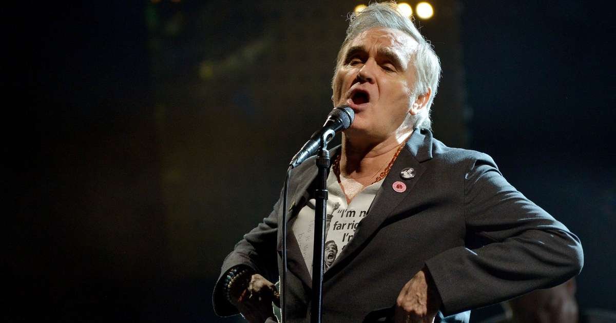 Morrissey Gera Polêmica ao Anunciar Show no Ano Novo
