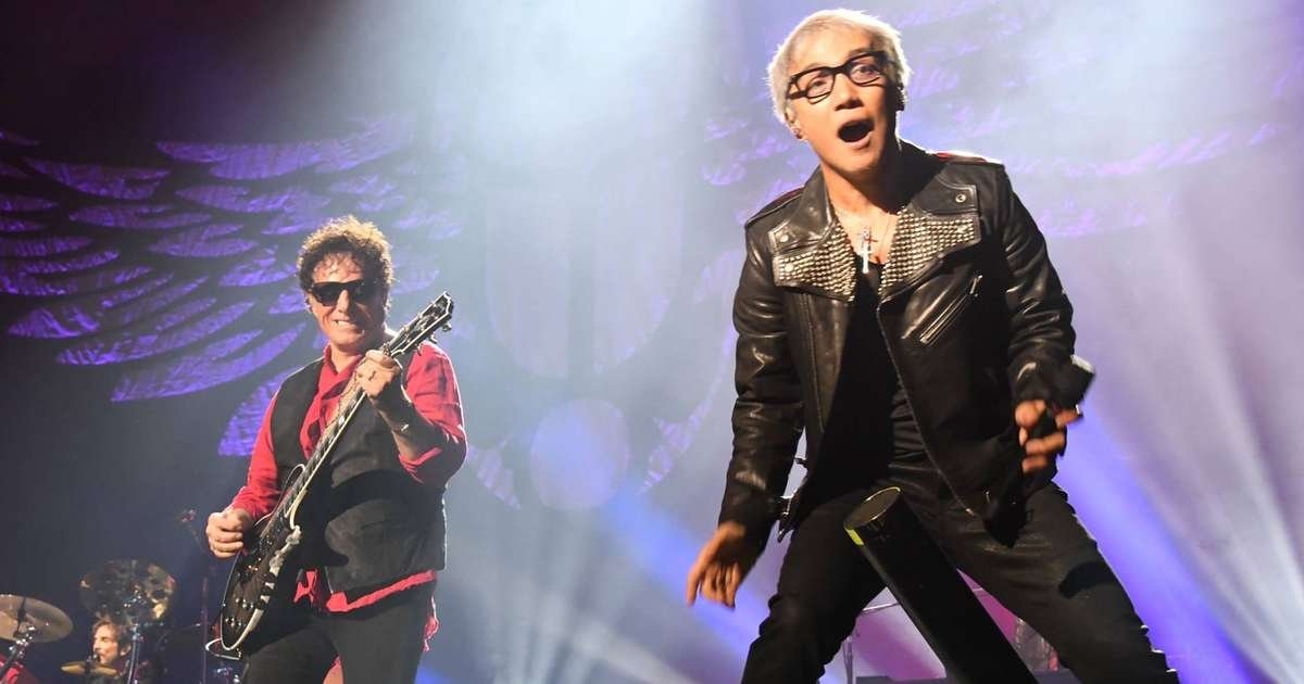 Contrato do Journey e a Polêmica do Vocalista: Entenda os Detalhes