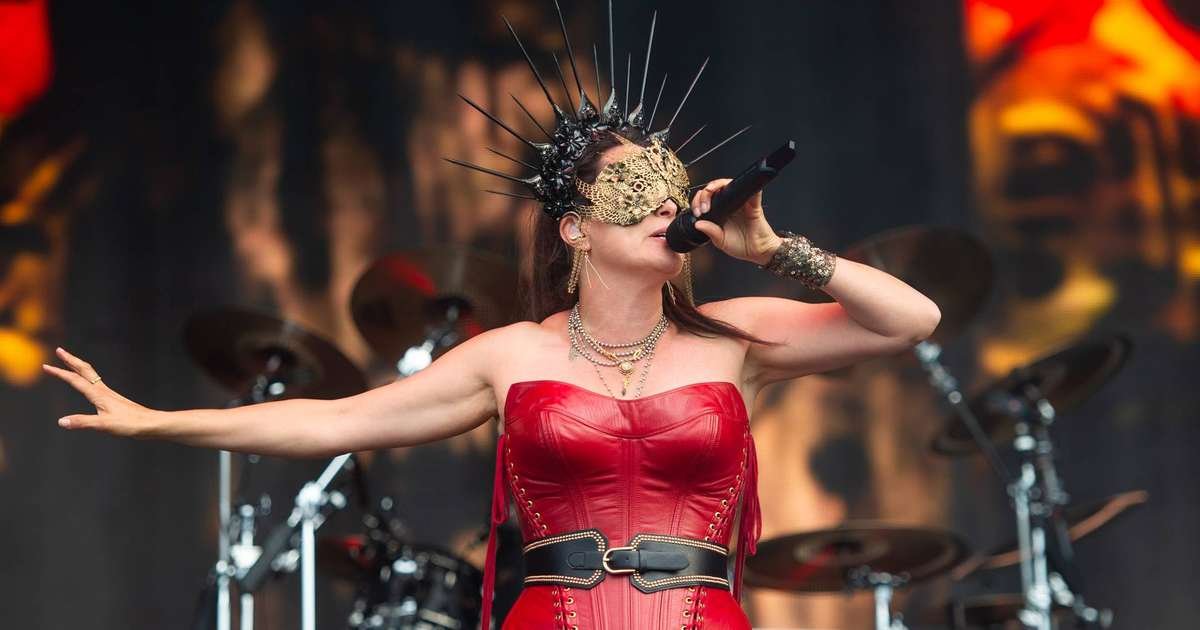 Sharon den Adel fala à RS sobre Within Temptation no Brasil, Angra e disco novo Sharon den Adel fala à RS sobre Within Temptation no Brasil, Angra e disco novo