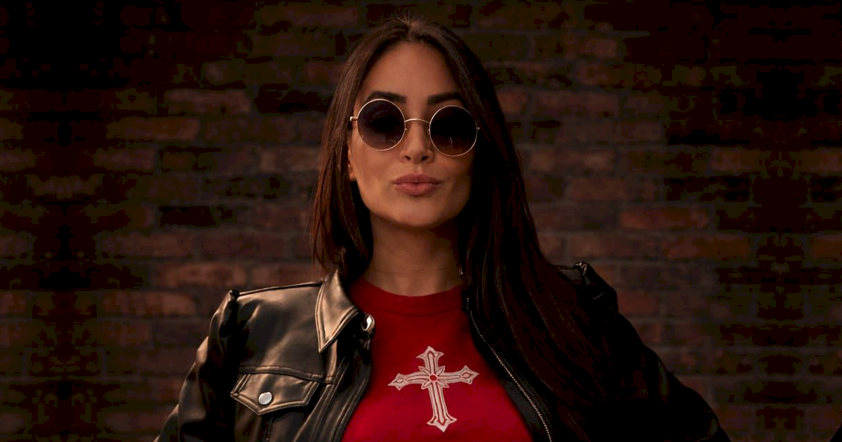 Jessik Lança Álbum ‘Reality’ em Homenagem à Trajetória de ‘Aceitando a Realidade’