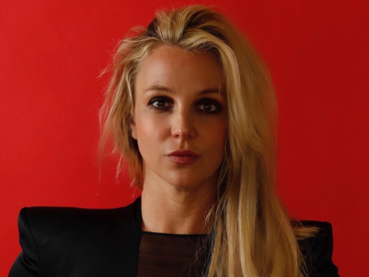 Britney Spears em Reabilitação: Detalhes sobre a Nova Internação da Cantora