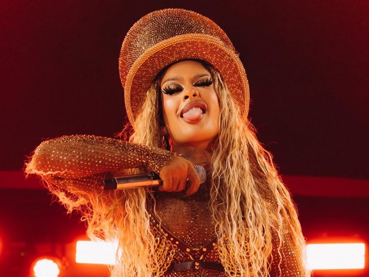 Gloria Groove Anuncia Show Gratuito no Rio de Janeiro e Fãs Celebram