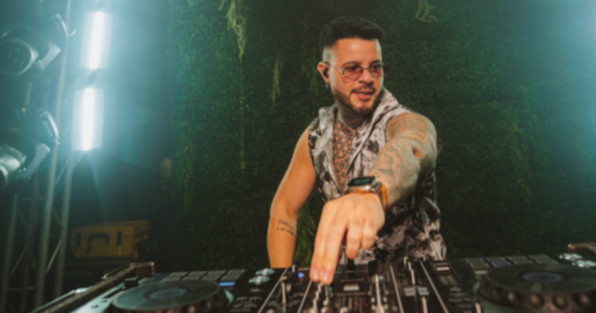 Inspiração por trás do sucesso ‘Beijinho no Ombro’ de Valesca Popozuda