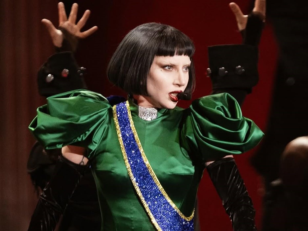 Lady Gaga Cancela Show e Detalha Estado de Saúde