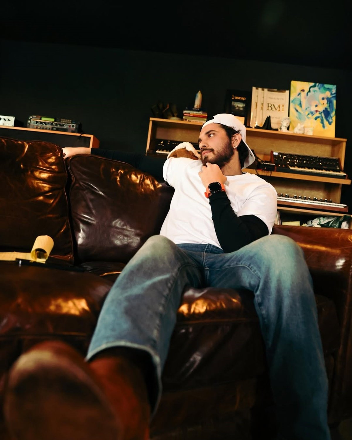 Gustavo Mioto Lança ‘Last Goodbye’ e Inicia Carreira Internacional no ‘Fantástico’