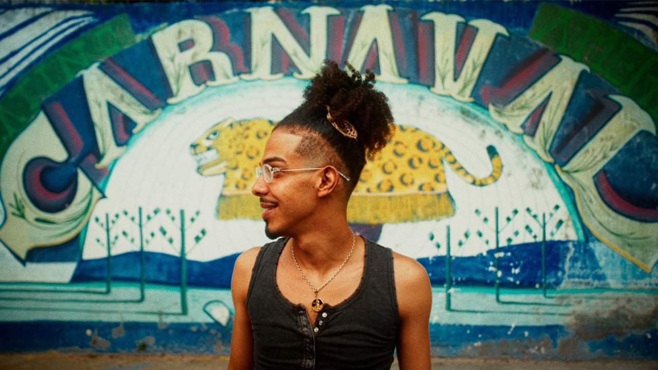 Léo da Bodega estreia BODEGALIVE em São Paulo com participação especial de LEOA