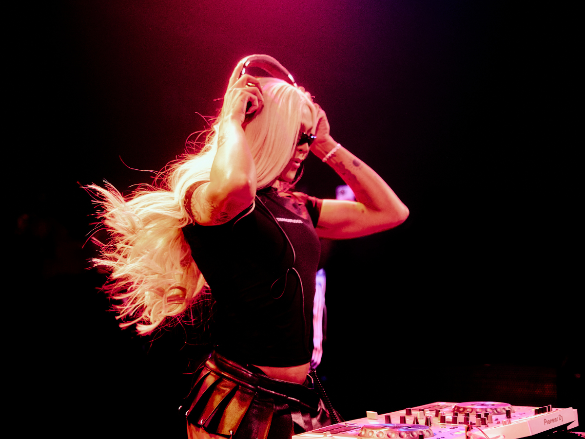 Pabllo Vittar Inicia Turnê Internacional como DJ na Europa e EUA