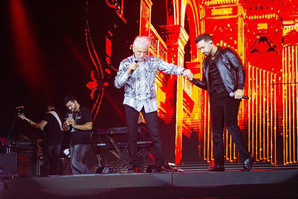Matogrosso & Mathias Mesclam Sucessos em Show no Ribeirão Rodeo Music
